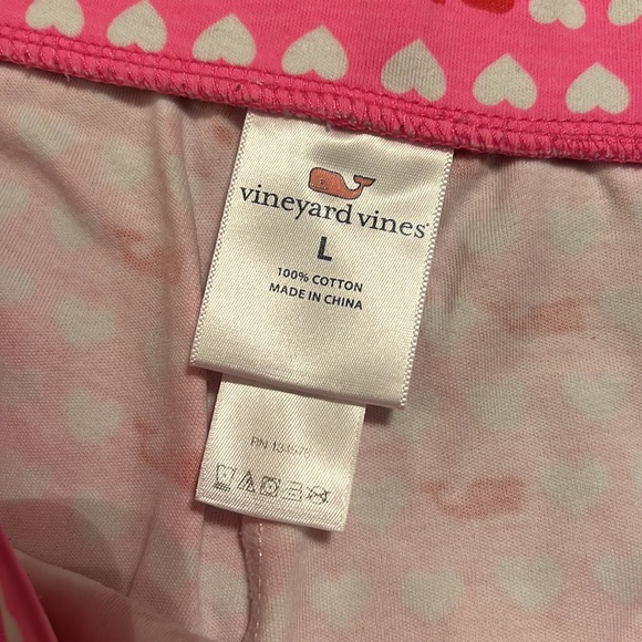 Vineyard Vines PJ Shorts - Picture 2 of 3